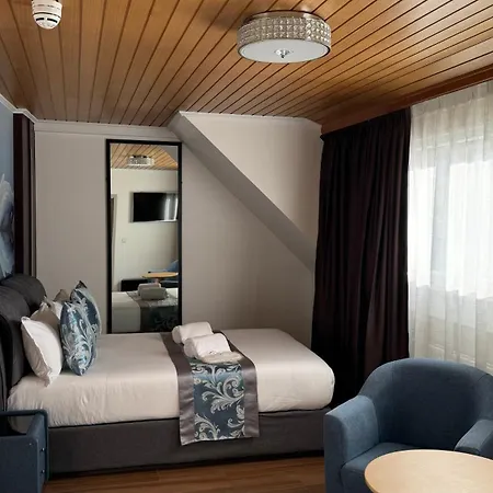 Whiteswan 4* إينين