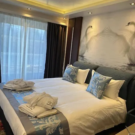 Szálloda Whiteswan 4*