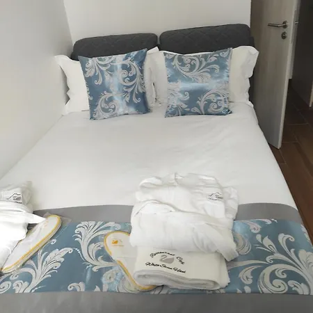 Hotel Whiteswan 4*