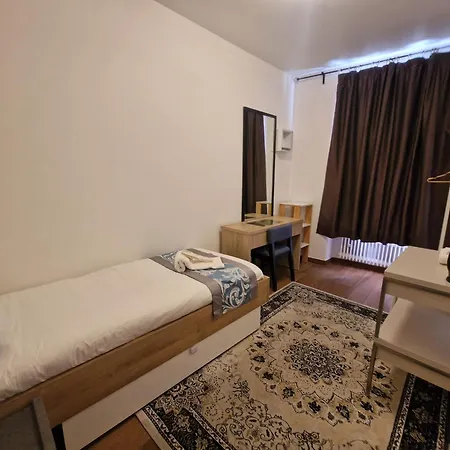 Hotel Whiteswan