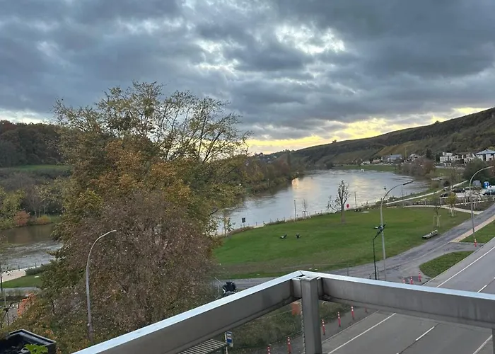 Otel Whiteswan Ihnen